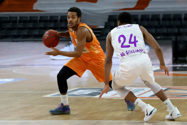 成了威胁 成了威胁